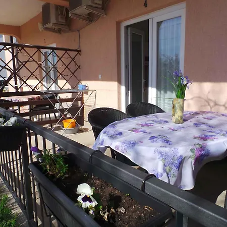 3 Apartment