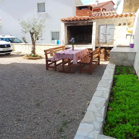 3 Apartment Kornić