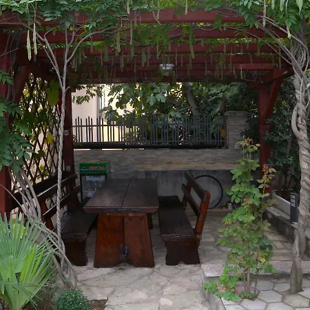 Apartament 3