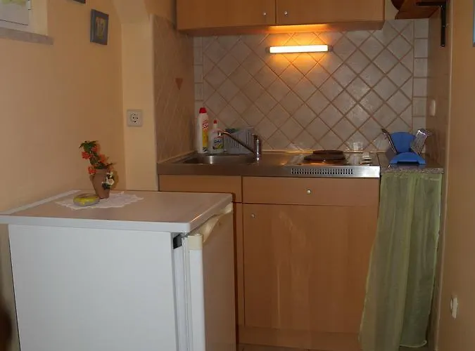 3 * Kornić